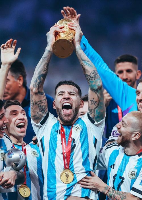 达成欧冠生涯百场里程碑，奥塔门迪是第三位阿根廷球员