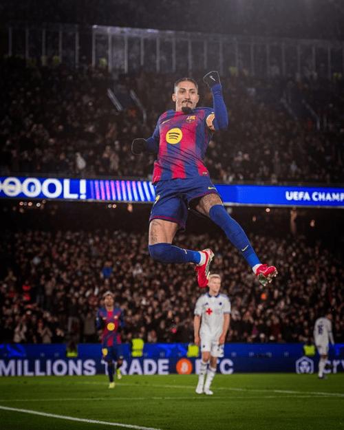 拉菲尼亚本场数据：点射破门，3次关键传球，2次抢断插图