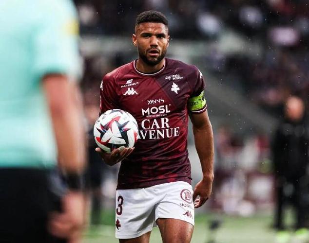 主教练生涯参加百场欧战,皮埃尔是法国历史第三人插图 主教练生涯参加百场欧战,皮埃尔是法国历史第三人插图