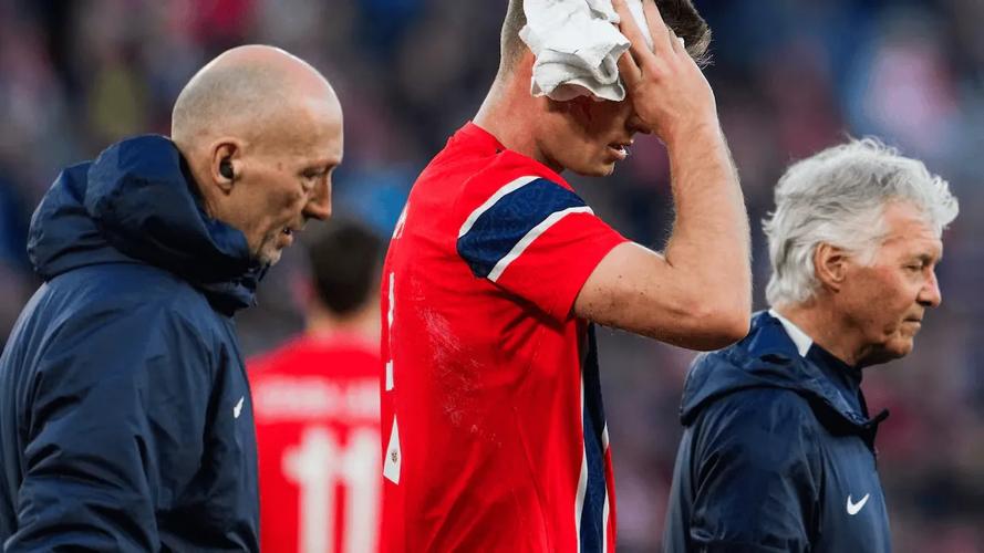 阿斯：瑟洛特头部受伤周末出战巴萨成疑，欧冠比赛不受影响